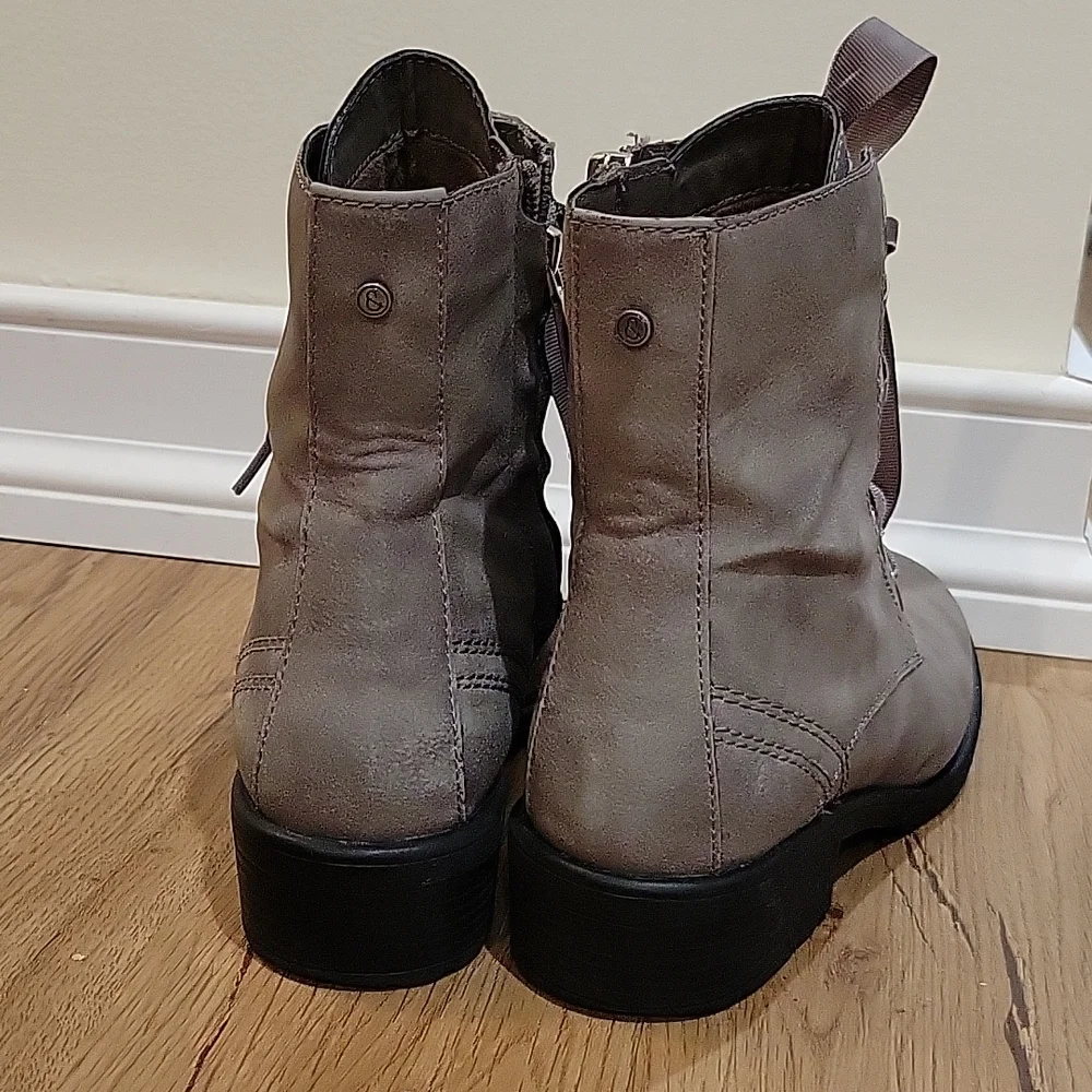 Treasure & Bond Ankle Boots